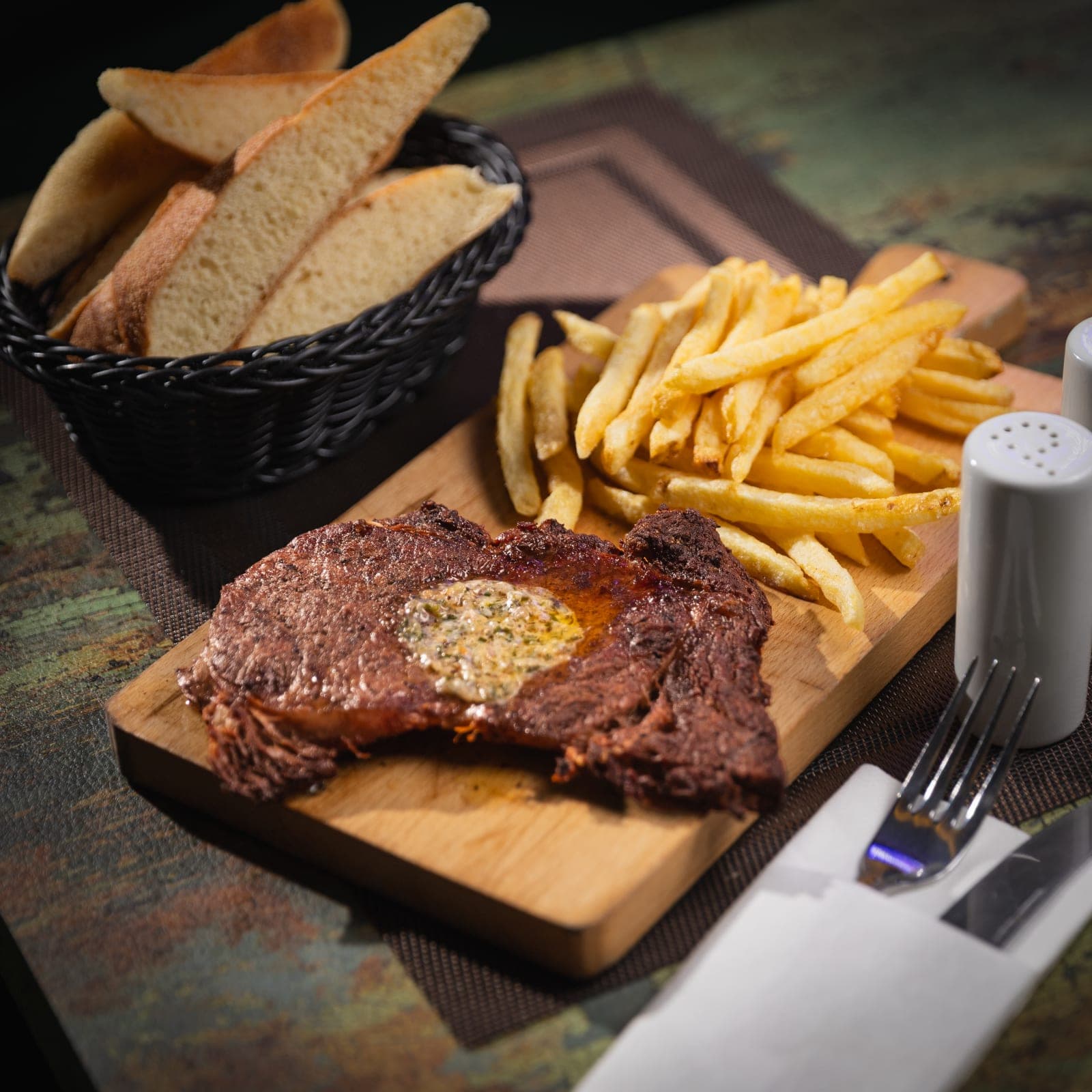 Entrecôte Grillée Maître d'Hôtel